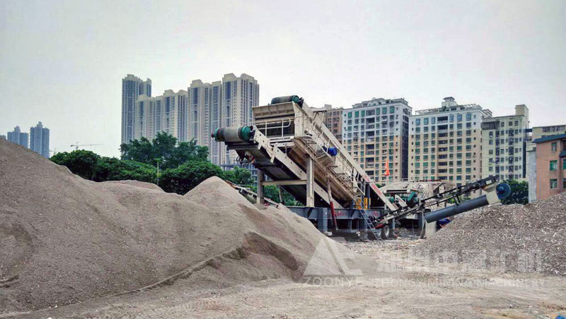 移動(dòng)碎石機(jī)