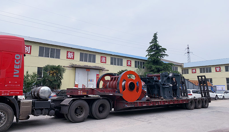 歐版鄂式破碎機(jī)發(fā)往山東