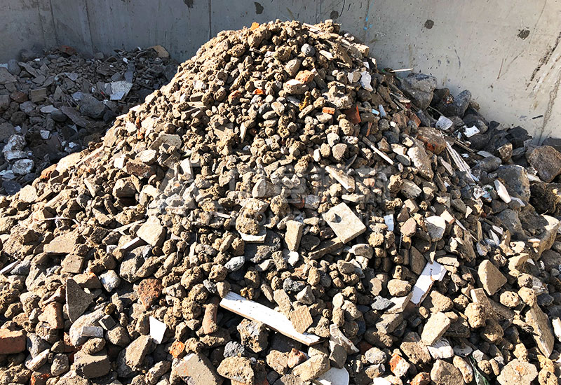 分選出的再生骨料.jpg 分選出的再生骨料